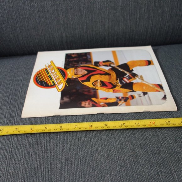 Canucks Rockies Friday, December 14, 1979 Program - Picture 5 of 11